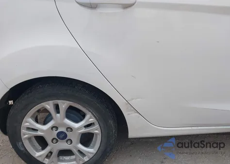 2015 Ford Fiesta Se из США, поврежденный, VIN 3FADP4EJ3FM191169